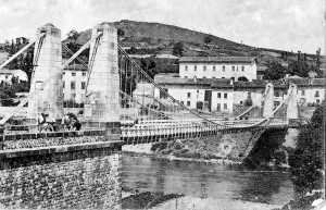 Ancien pont de COubon